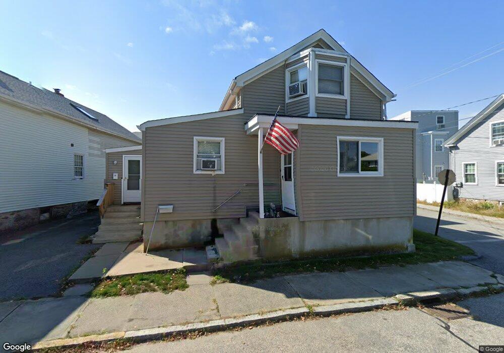 29 Middleton Ave, Newport, RI 02840 - photo 1