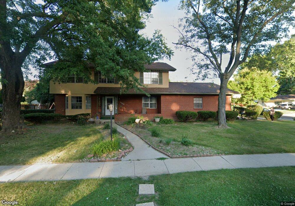 5390 Willowwood Rd, Columbus, OH 43229 - photo 1
