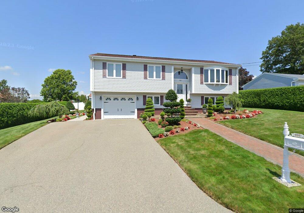 632 Norman St, Fall River, MA 02721 - photo 1