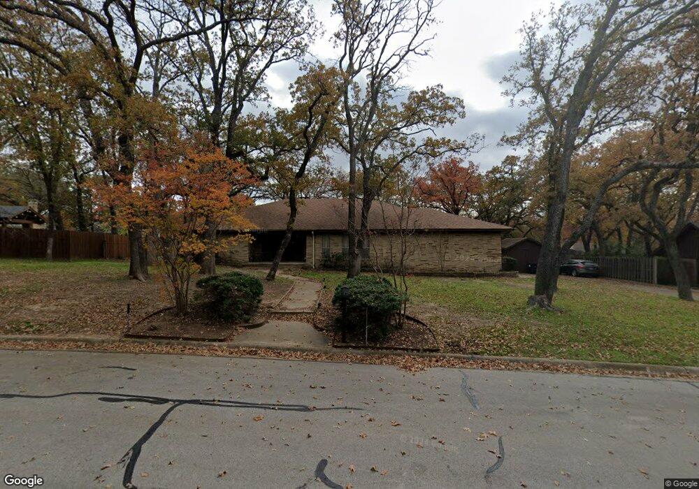 205 Ridgecrest Cir, Denton, TX 76205 - photo 1