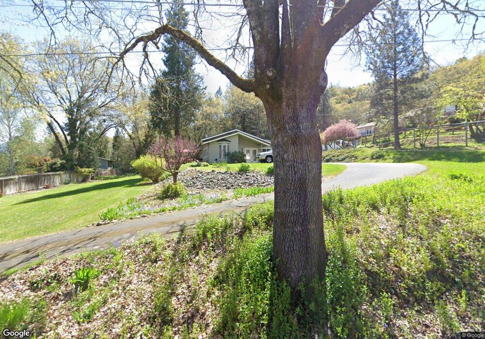 431 NW Pleasant View Dr, Grants Pass, OR 97526 - photo 1