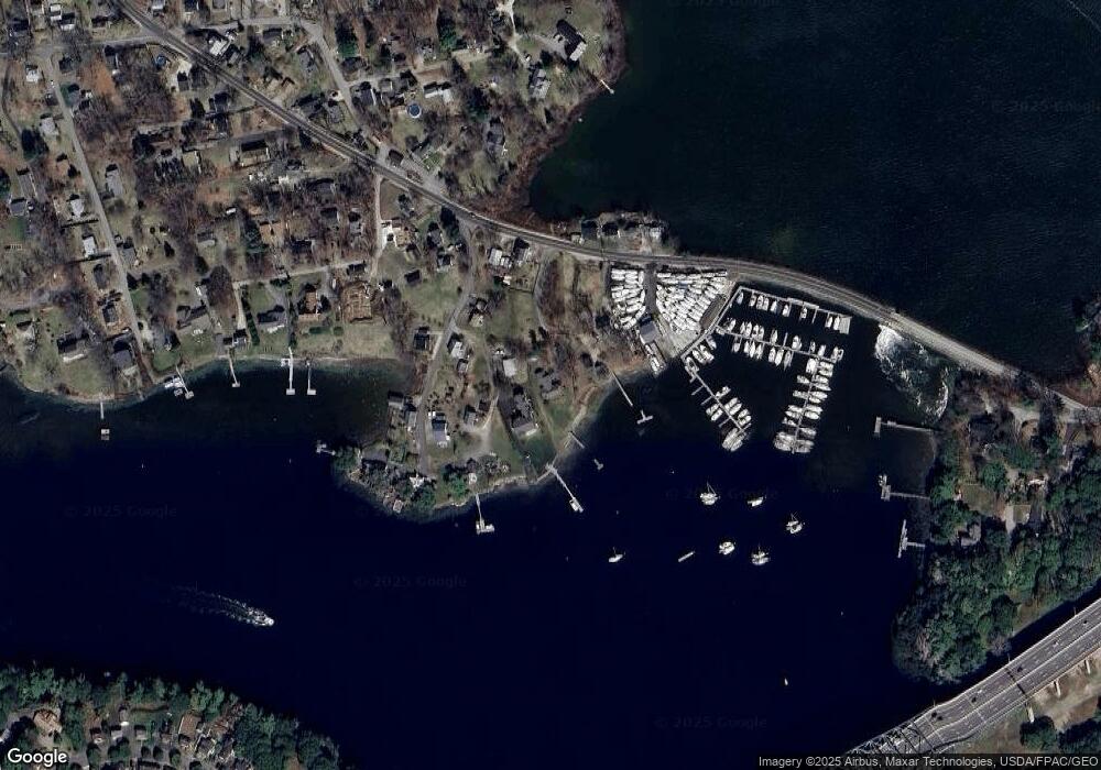 10 Seabreeze Ln, Eliot, ME 03903 - photo 1