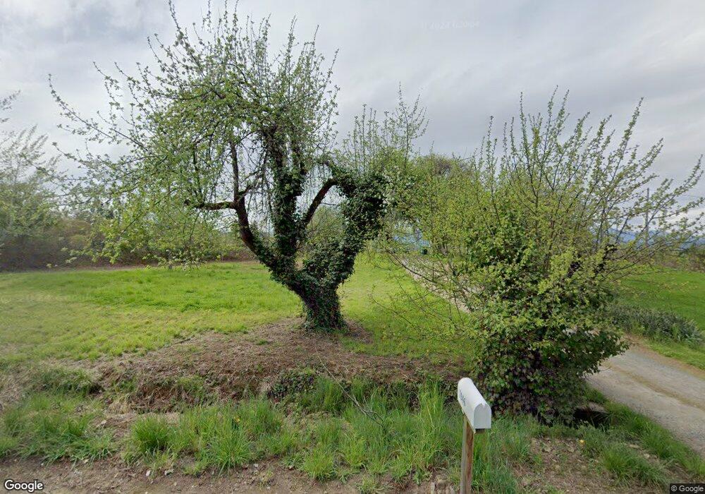 1946 Dowell Rd, Grants Pass, OR 97527 - photo 1