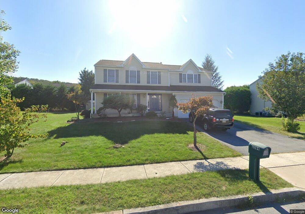 3504 Kickapoo Dr, Reading, PA 19608 - photo 1