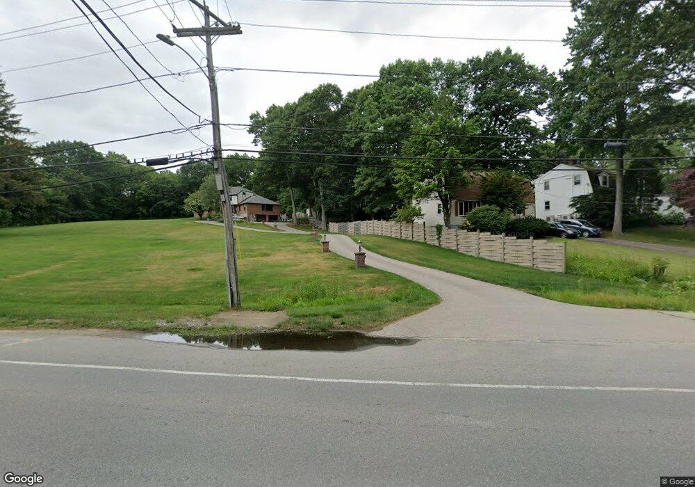 765 Salisbury St, Worcester, MA 01609 - photo 1