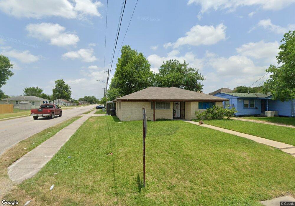 4803 Briscoe St, Houston, TX 77033 - photo 1