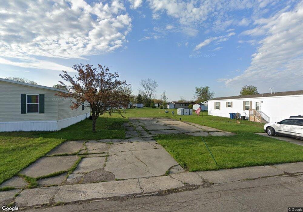 126 E Suffolk Ct, Flint, MI 48507 - photo 1