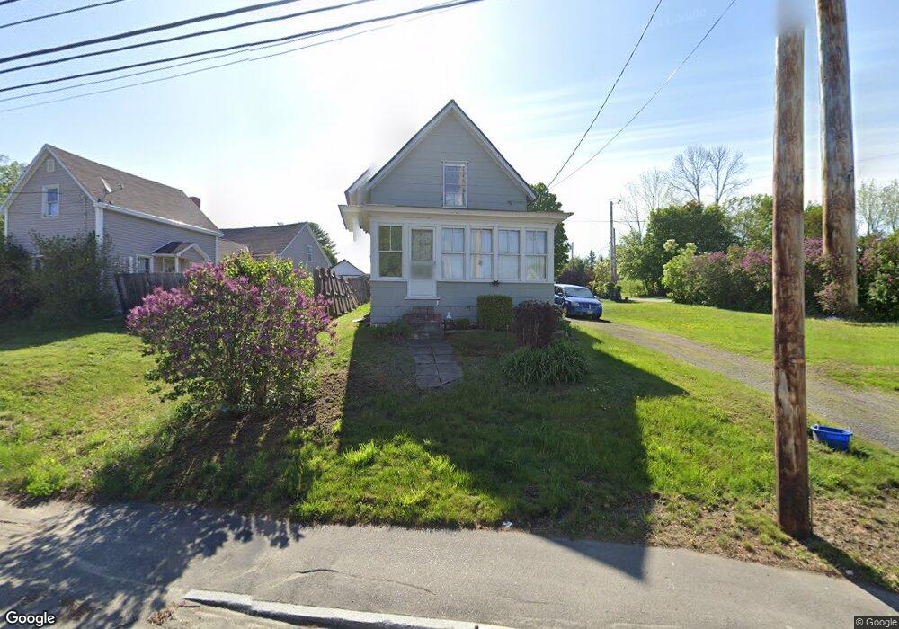 4 Lakeview Ave, Dexter, ME 04930 - photo 1