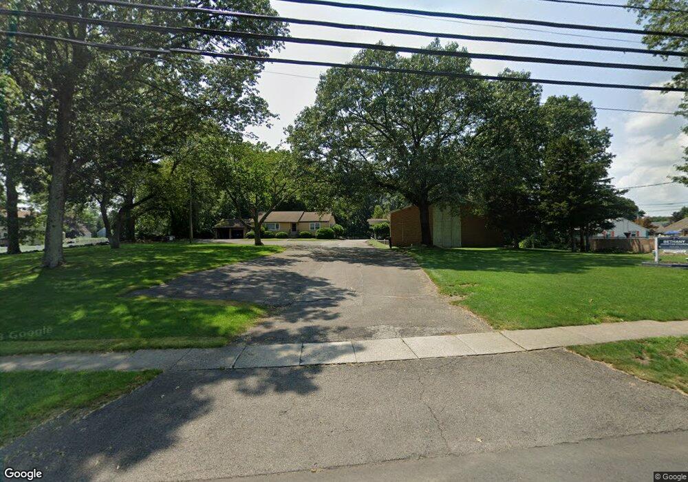 1775 Huntington Rd, Stratford, CT 06614 - photo 1