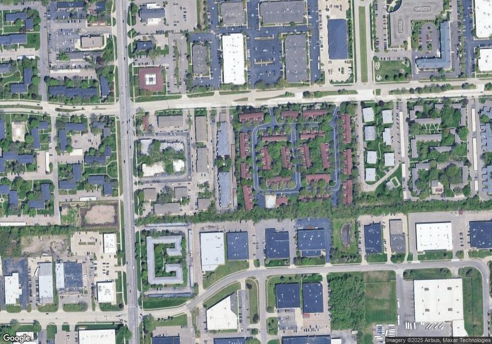 1231 Kirts Blvd unit B, Troy, MI 48084 - photo 1