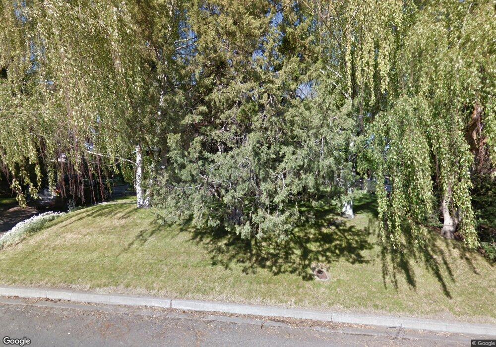 1829 Lakeview Ave, Klamath Falls, OR 97601 - photo 1