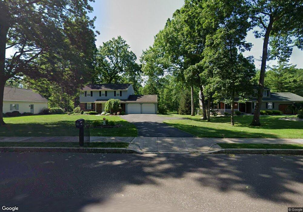 318 Cedar Crest Dr, Quakertown, PA 18951 - photo 1