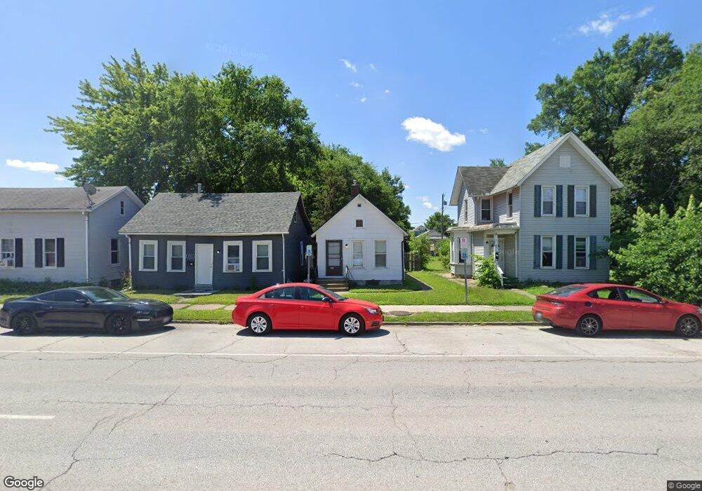 1513 W 4th St, Davenport, IA 52802 - photo 1