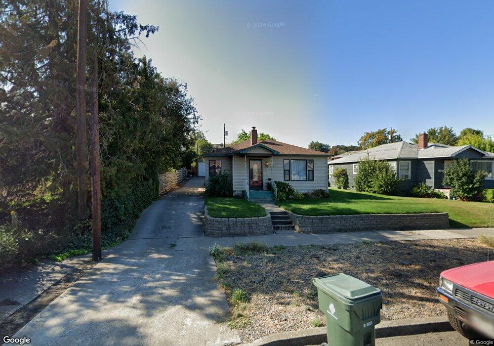 1804 E 9th St, the Dalles, OR 97058 - photo 1