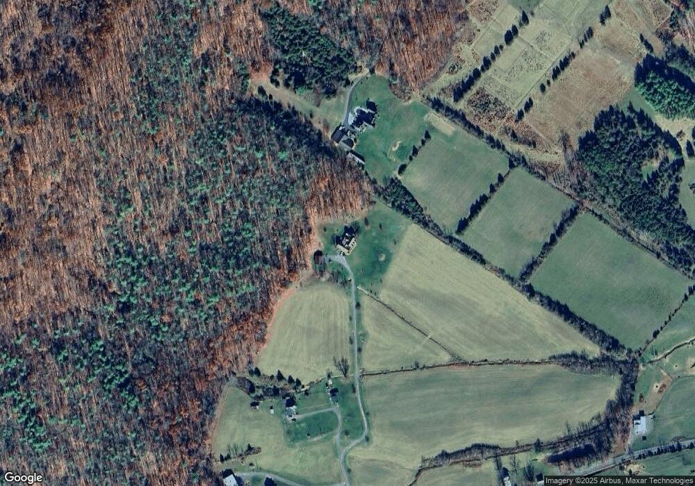 260 Landis Ln, Edinburg, VA 22824 - photo 1