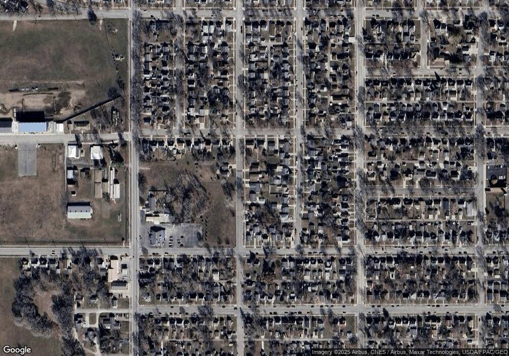 707 10th St SW, Austin, MN 55912 - photo 1