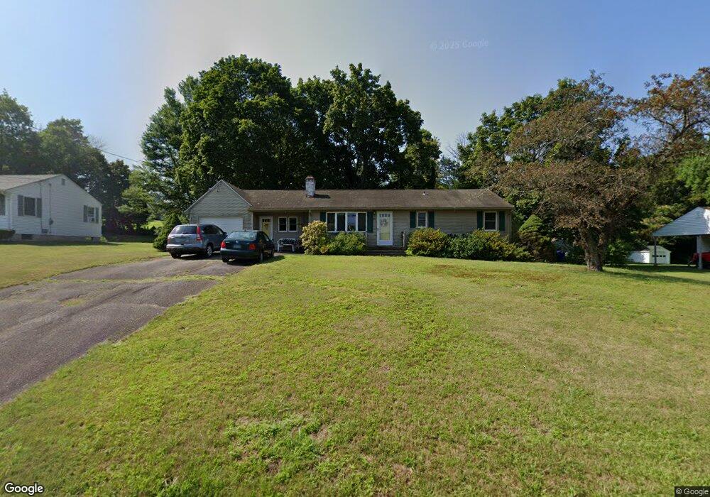 29 Parsons Rd, Enfield, CT 06082 - photo 1