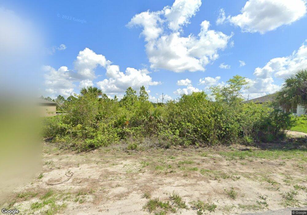 877 Youngreen Dr, Lehigh Acres, FL 33913 - photo 1