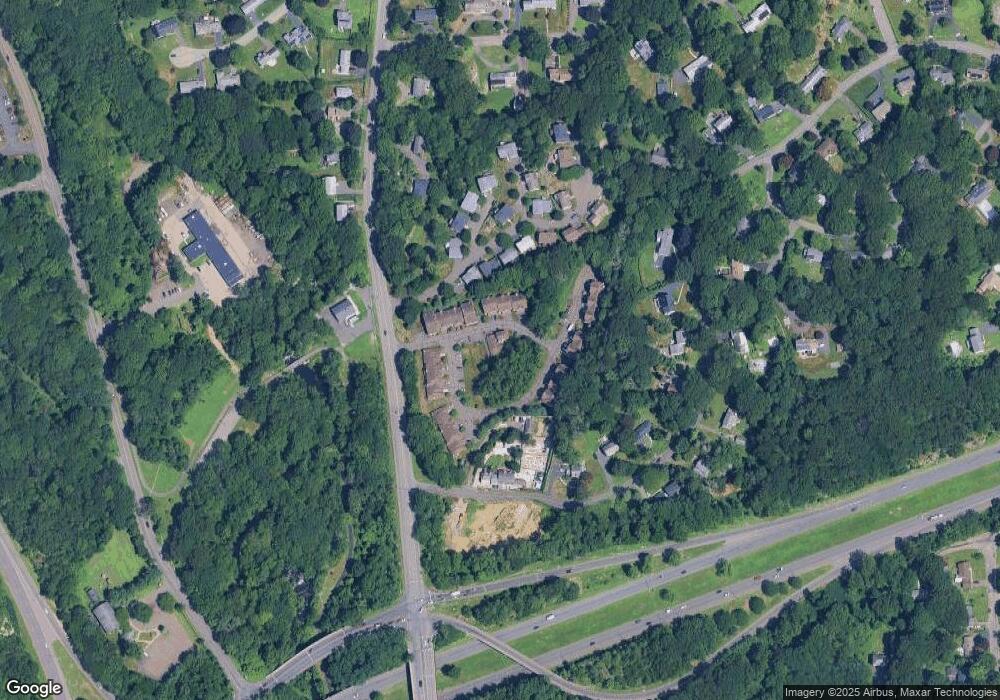 32 Ash Cir, Trumbull, CT 06611 - photo 1