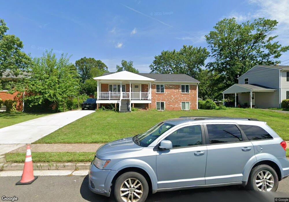 9940 Portsmouth Rd, Manassas, VA 20109 - photo 1