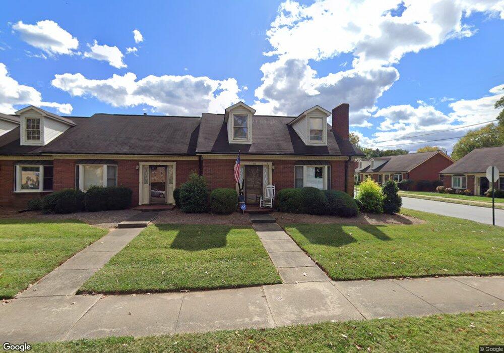 802 Davie Ave, Statesville, NC 28677 - photo 1