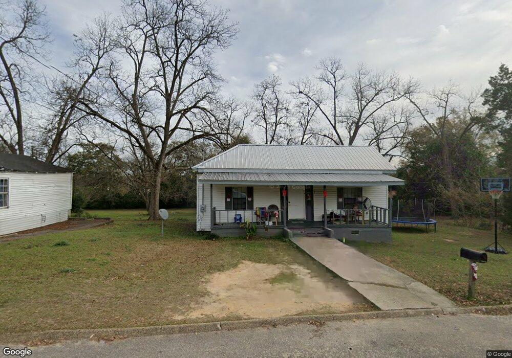 335 Dickerson St, Eufaula, AL 36027 - photo 1