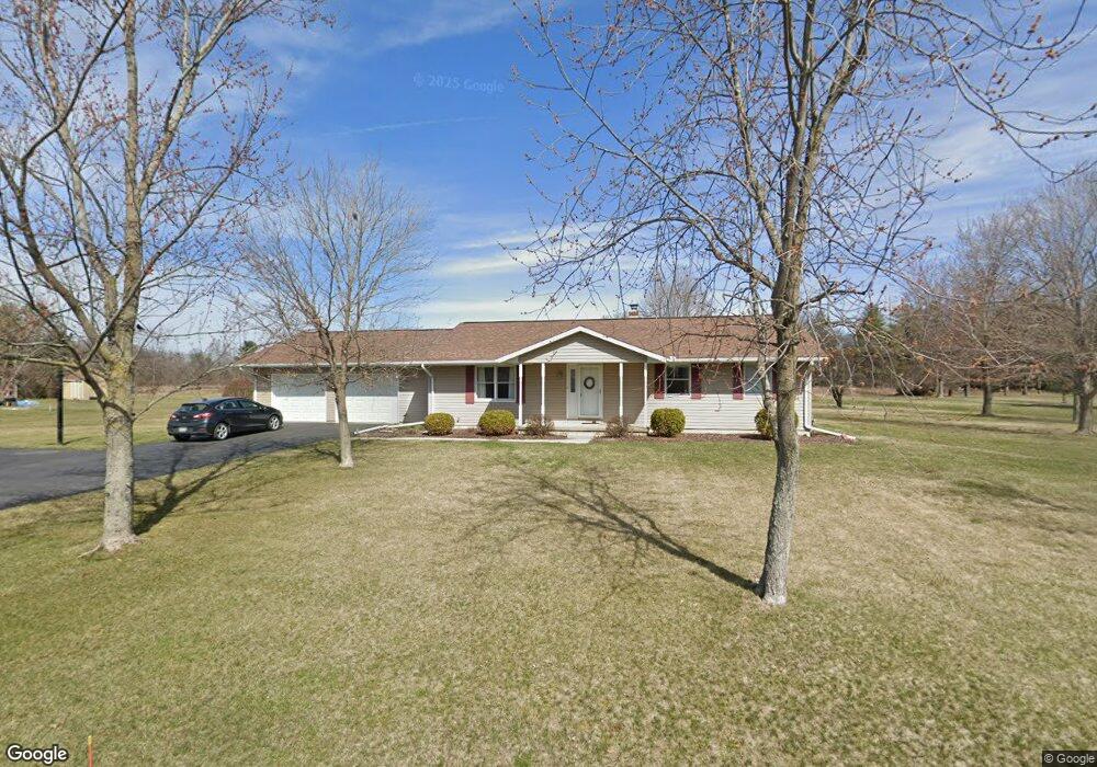 9910 Independence Dr, Findlay, OH 45840 - photo 1