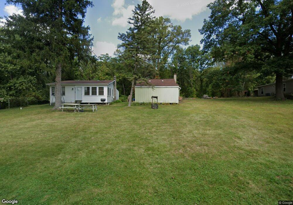 1074 N Lakeview Dr, Lowell, IN 46356 - photo 1