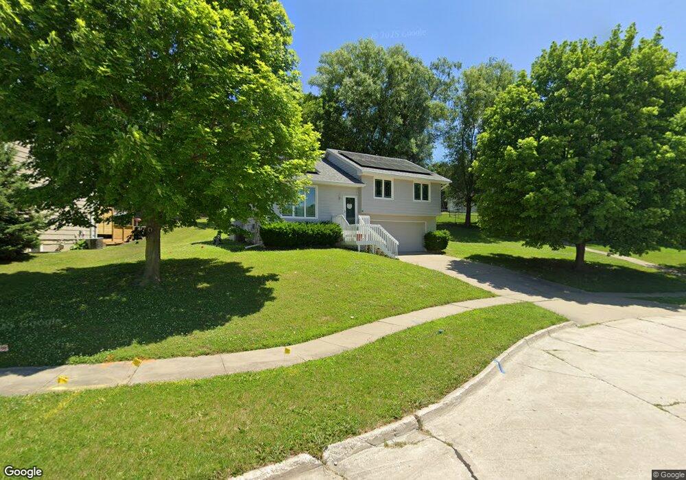 3725 SE 18th Ct, Des Moines, IA 50320 - photo 1