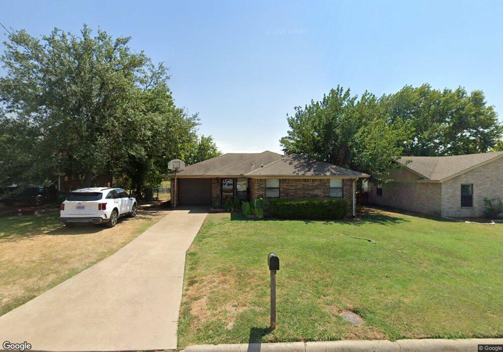 1602 Bonner Rd, Gainesville, TX 76240 - photo 1