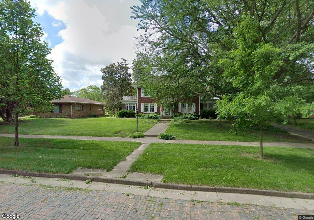 63 Wabash Ave, Mattoon, IL 61938 - photo 1