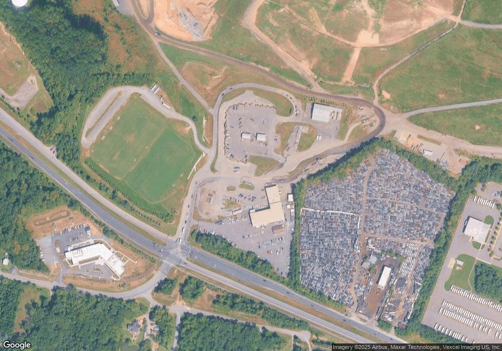 14811 Dumfries Rd, Manassas, VA 20112 - photo 1