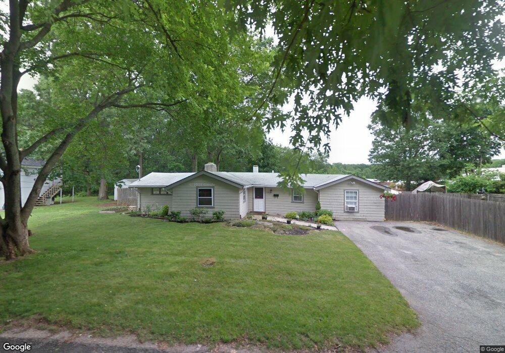 102 Grandview Ave, Johnston, RI 02919 - photo 1