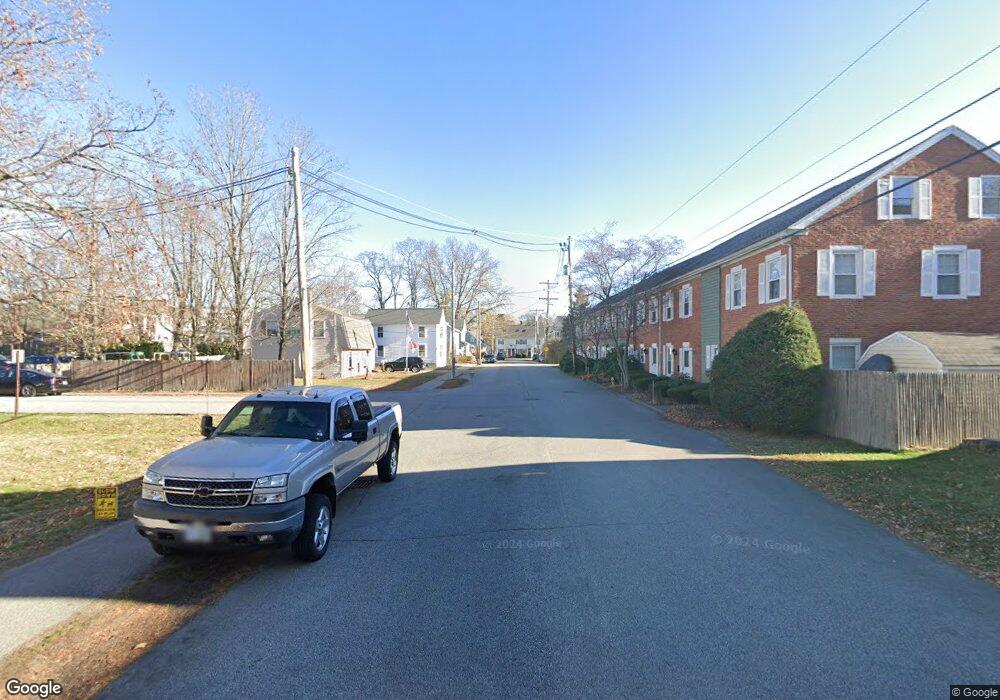 11, Unit 4 St S, Exeter, NH 03833 - photo 1