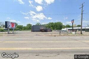 2402 S Dort Hwy, Flint, MI 48507