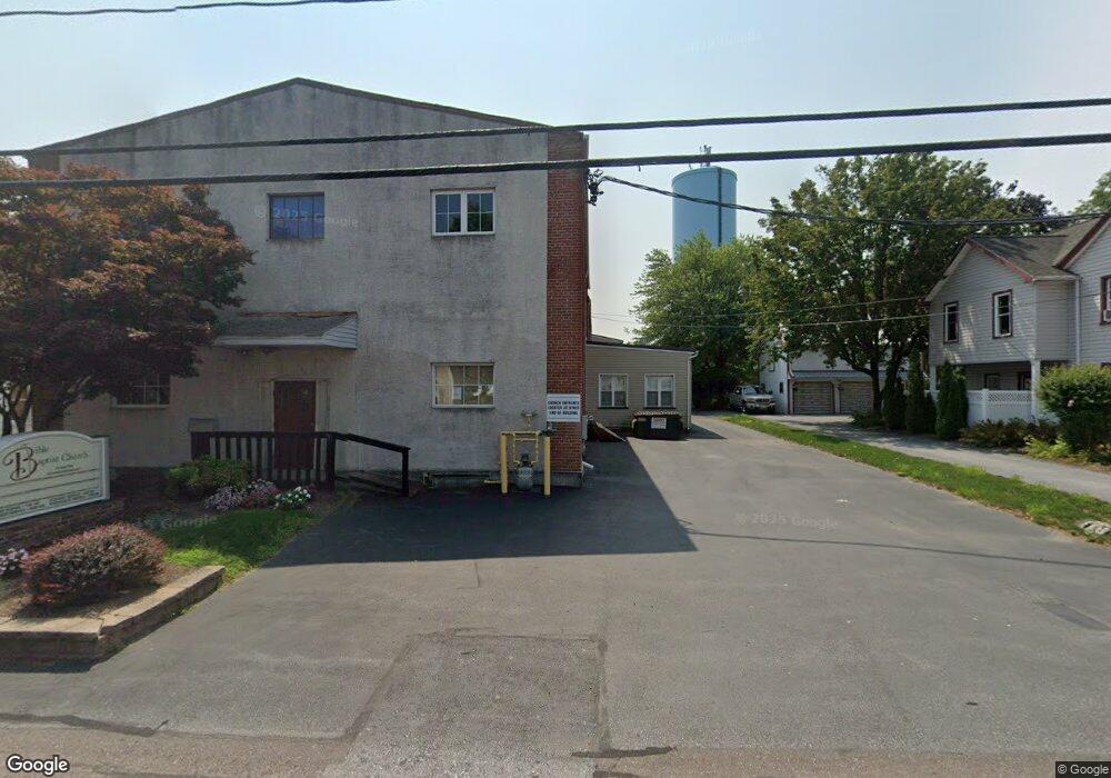 14 W Main St, Leola, PA 17540 - photo 1