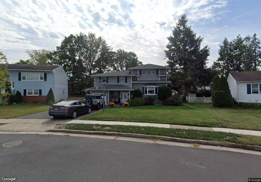 4 Rutgers Ln, Middlesex, NJ 08846 - photo 1