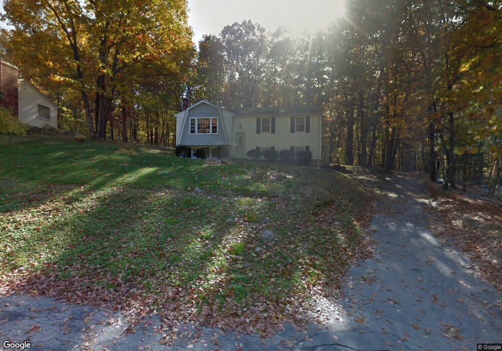 36 Little Tree Ln, Bellingham, MA 02019 - photo 1