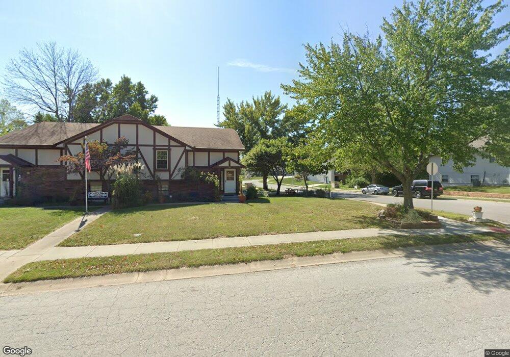 101 E Foxwood Dr unit 103, Raymore, MO 64083 - photo 1