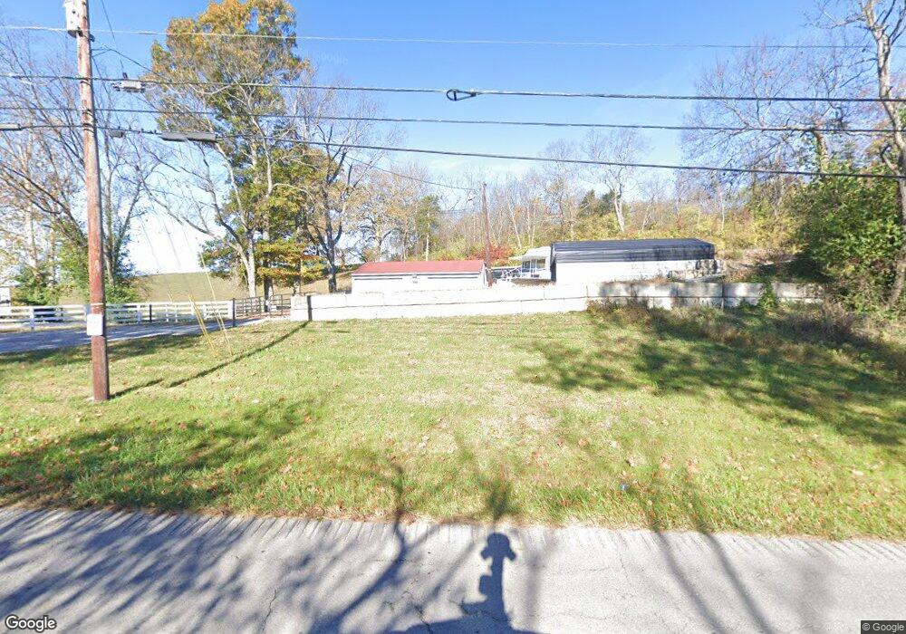 345 Switzer Rd, Frankfort, KY 40601 - photo 1