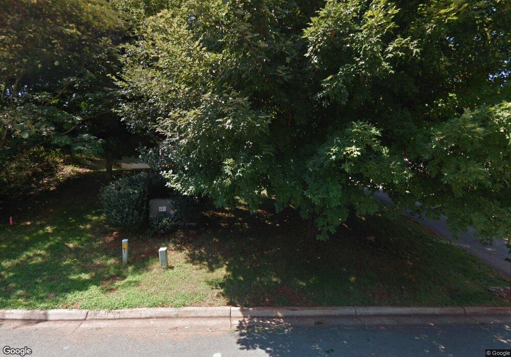 1480 Willow Lake Dr, Charlottesville, VA 22902 - photo 1