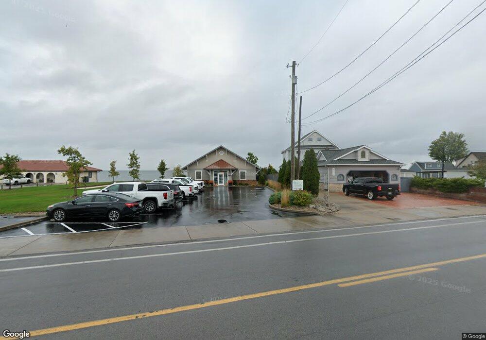 4205 E Lake Rd, Sheffield Lake, OH 44054 - photo 1