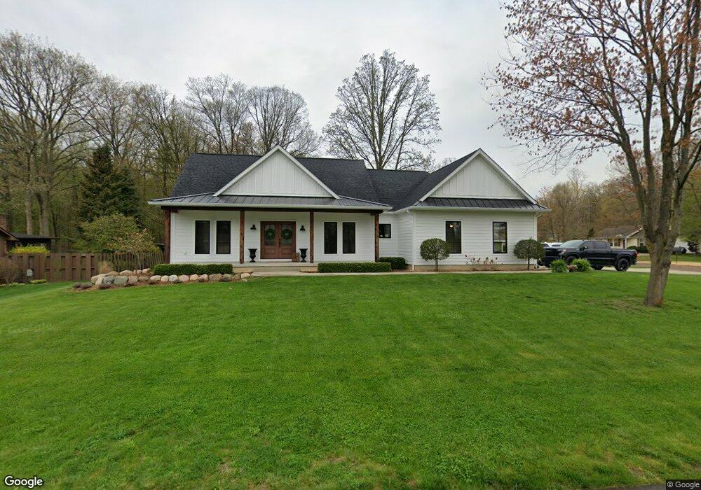 5260 Birchcrest Dr, Swartz Creek, MI 48473 - photo 1