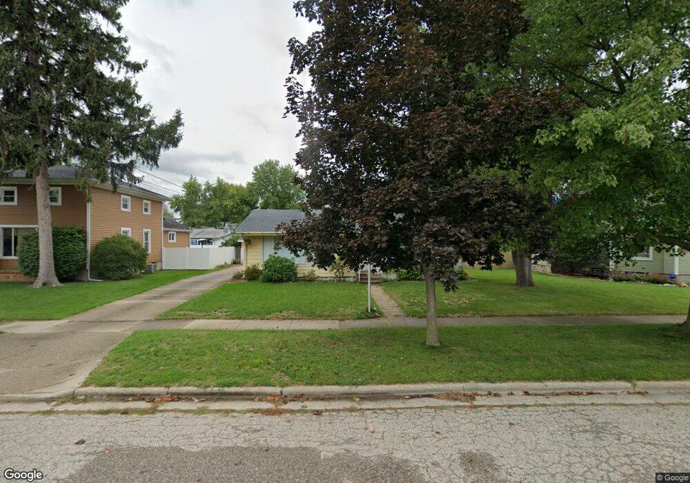 520 Lincoln Lake, Lowell, MI 49331 - photo 1