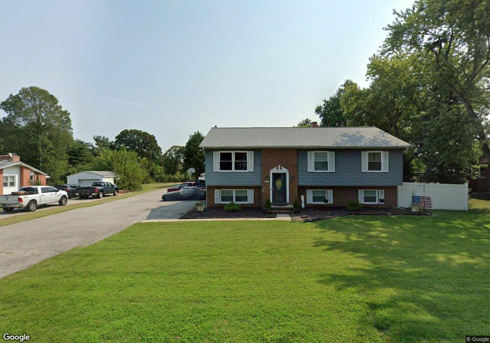 7787 Tick Neck Rd, Pasadena, MD 21122 - photo 1