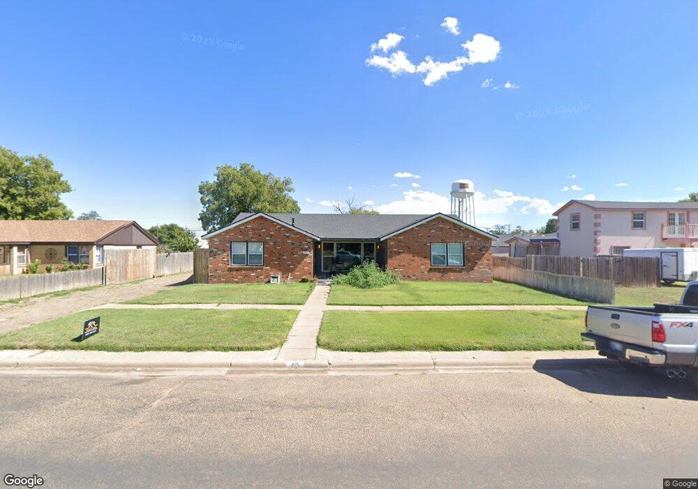 215 Binkley Ave, Dumas, TX 79029 - photo 1