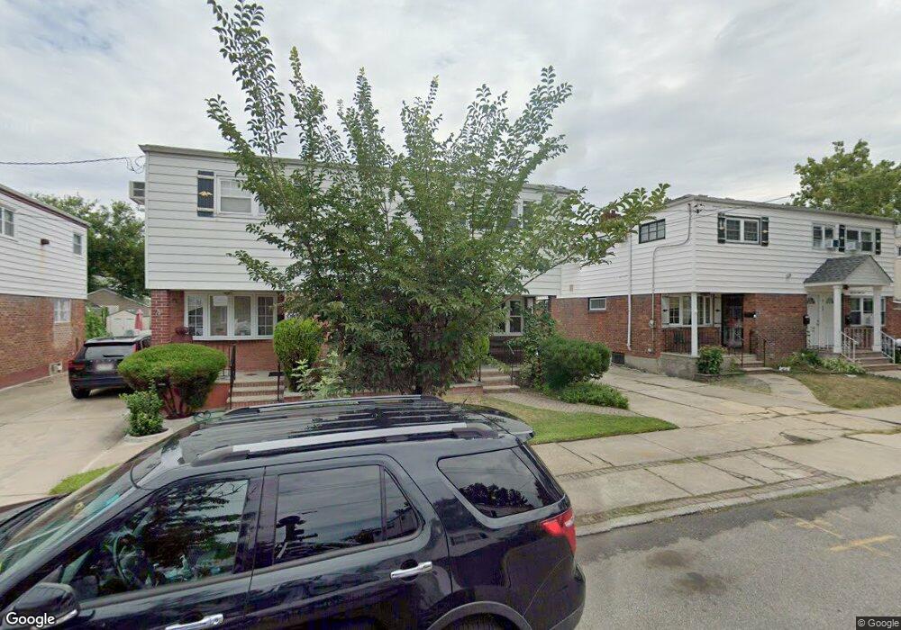 6435 137th St, Flushing, NY 11367 - photo 1