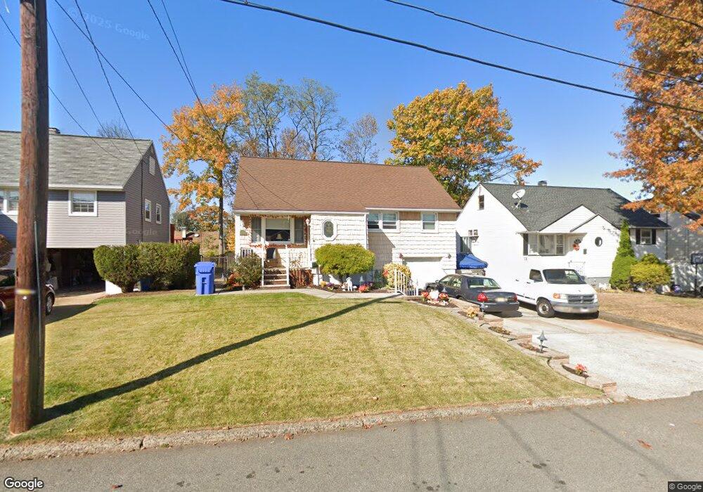 71 Mcguire St, Metuchen, NJ 08840 - photo 1