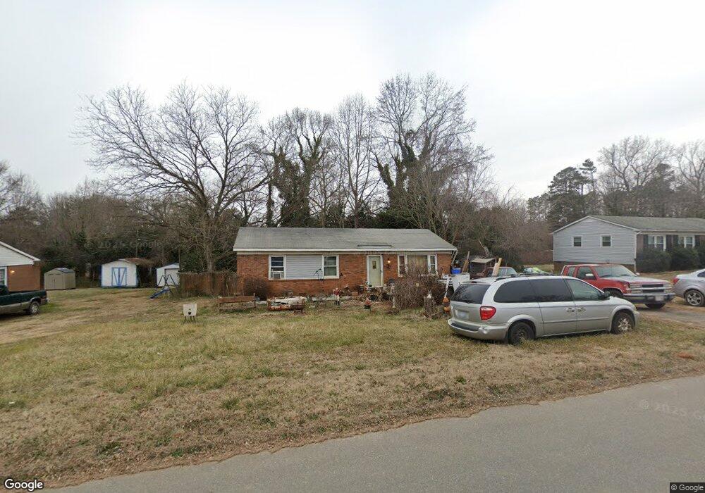 3609 Somerset Dr, Gastonia, NC 28052 - photo 1