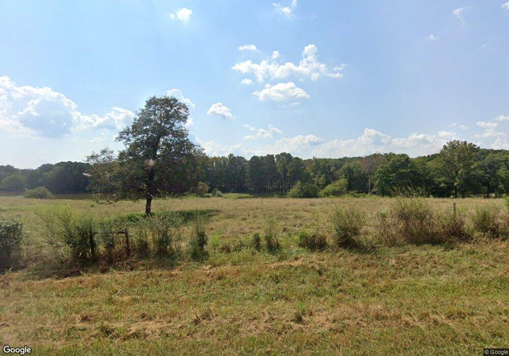 563 Maddox Rd, Carrollton, GA 30117 - photo 1